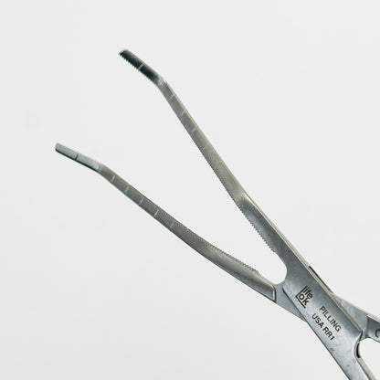 Pilling 35-7197 KARTCHNER CLAMP Angled, Serrated, 6 3/8"