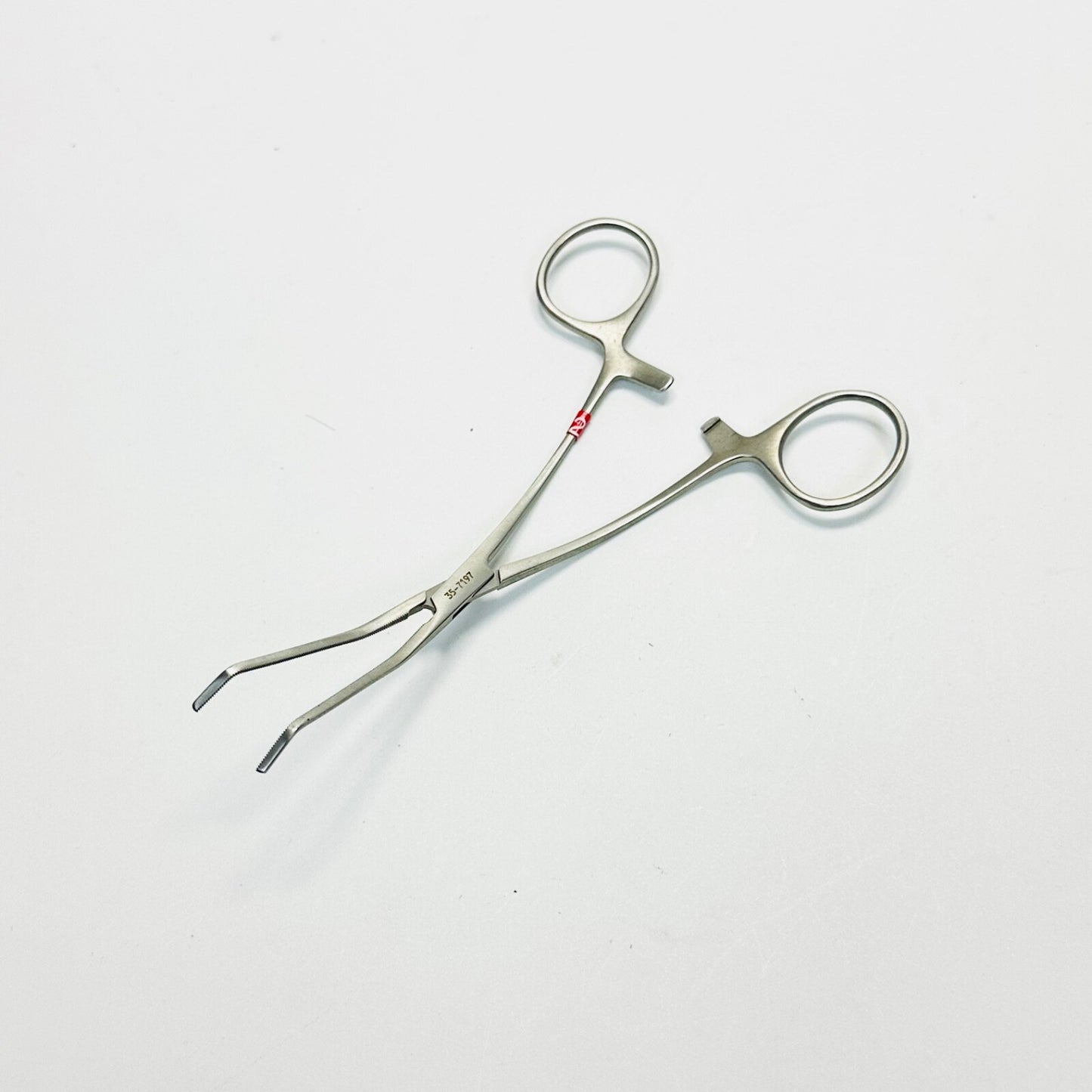 Pilling 35-7197 KARTCHNER CLAMP Angled, Serrated, 6 3/8"