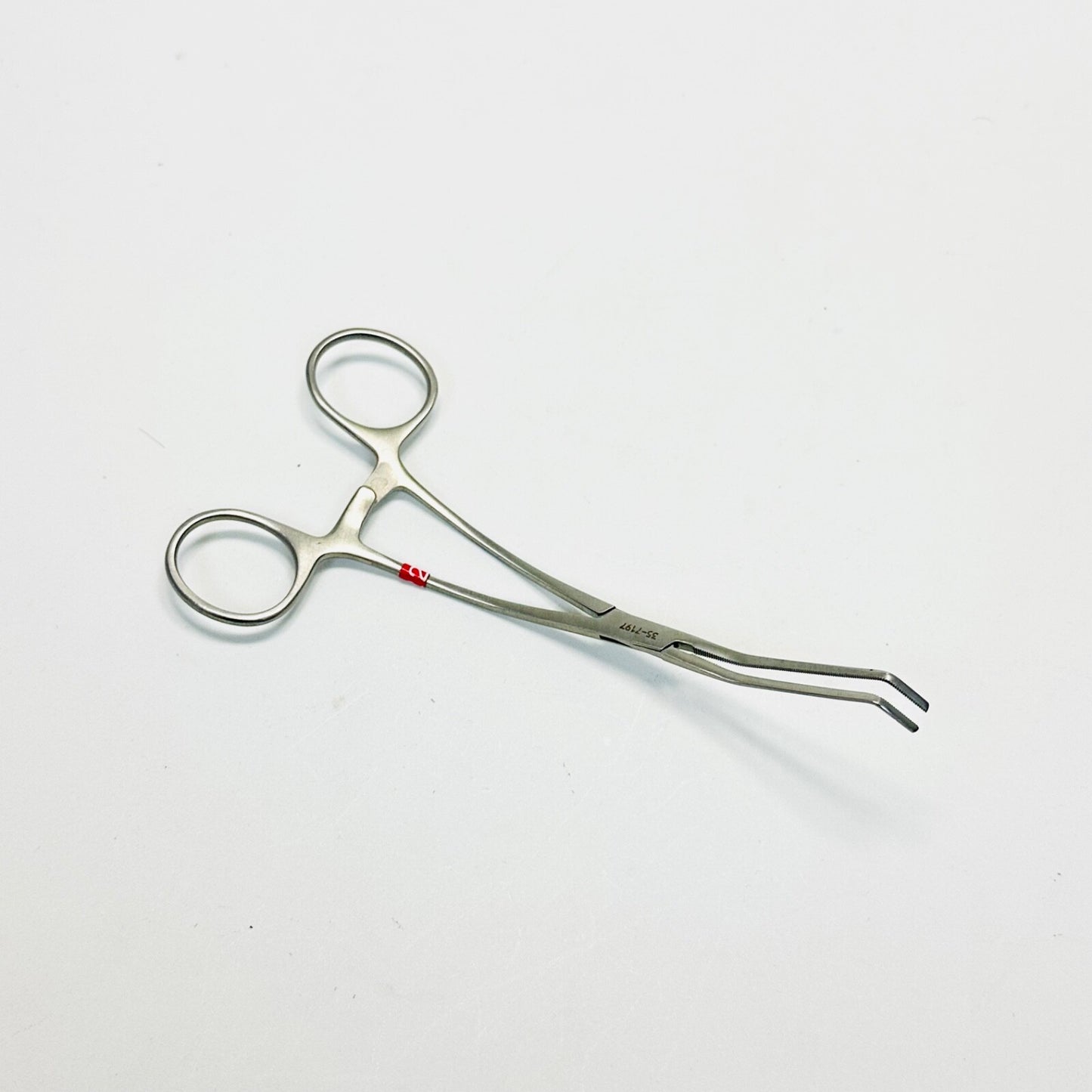 Pilling 35-7197 KARTCHNER CLAMP Angled, Serrated, 6 3/8"