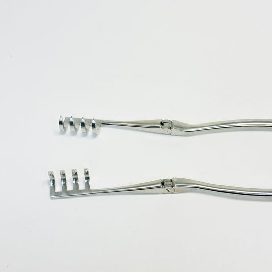 V. MUELLER SU3196 BECKMAN Retractors Hinged arms. 3 x 4 prongs, 8-1/2 in