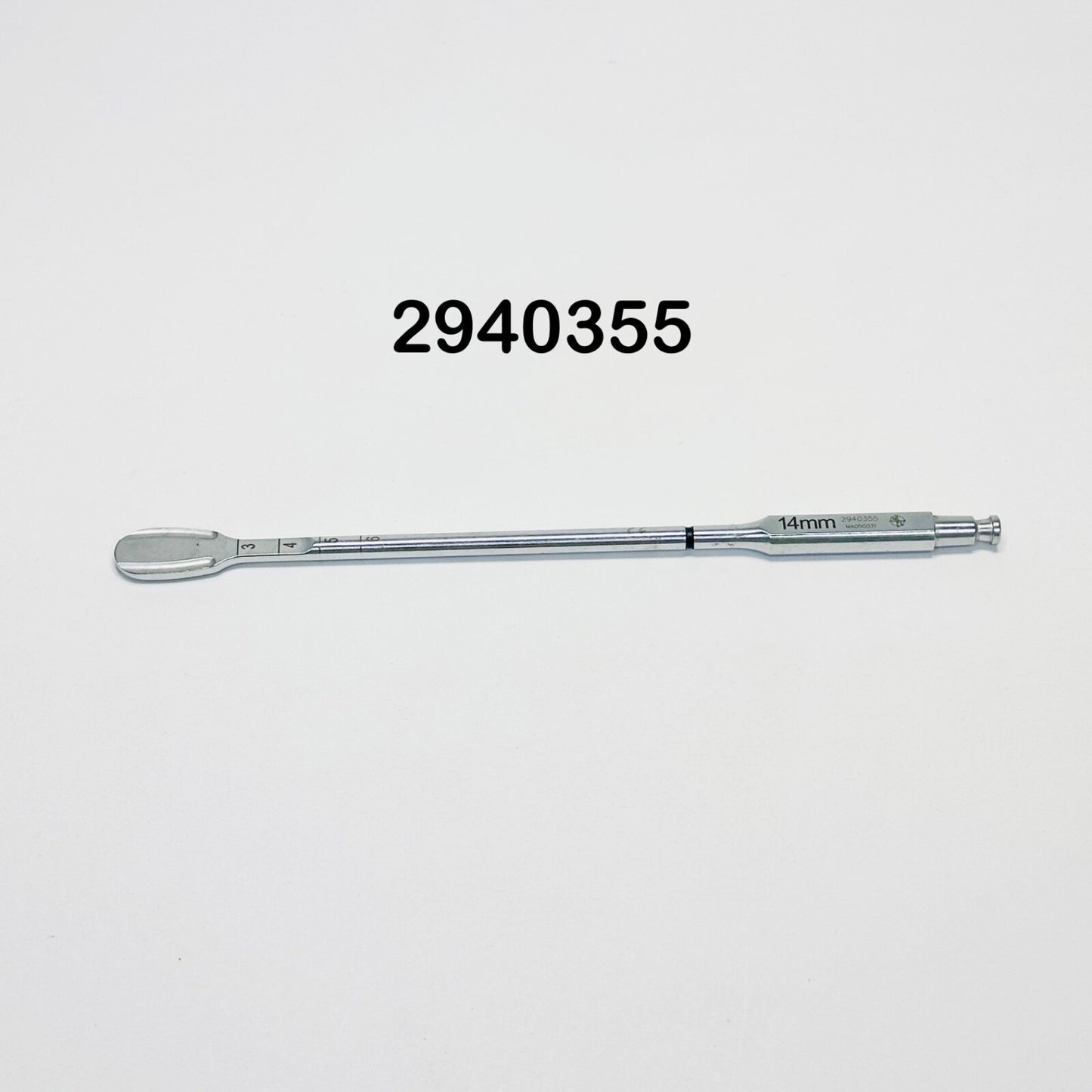 Medtronic 2940355 14mm Shaver instrument