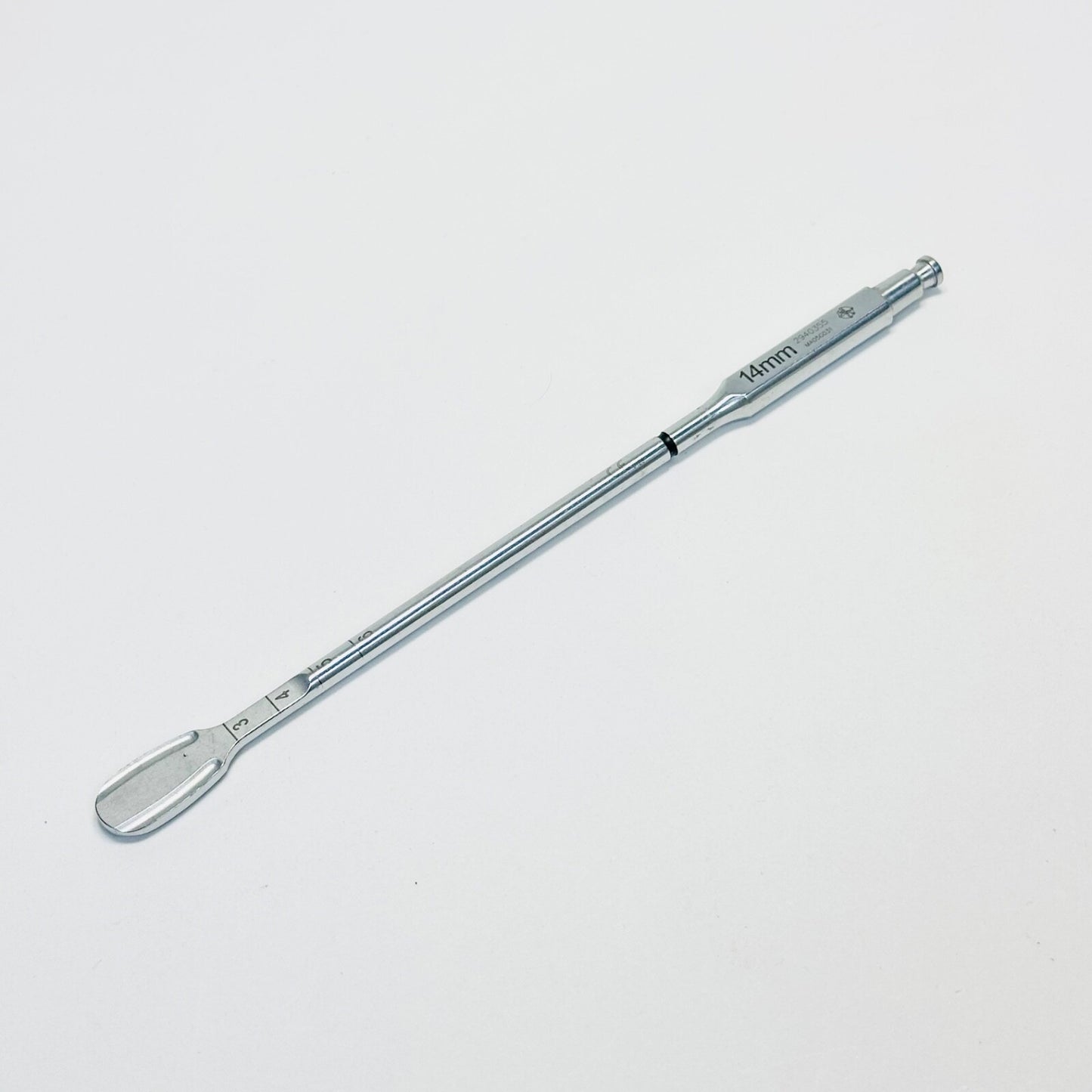 Medtronic 2940355 14mm Shaver instrument