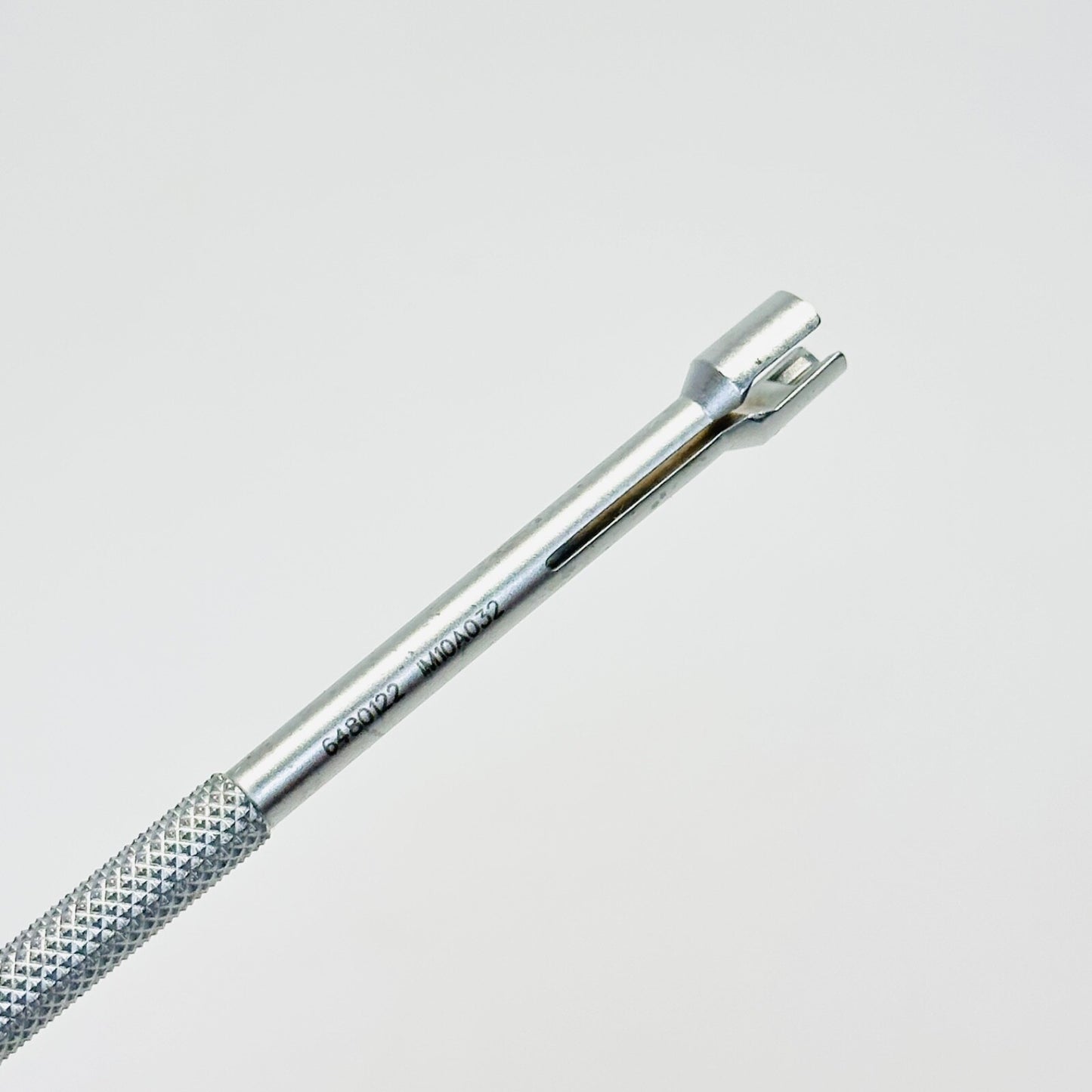 MEDTRONIC 6480122  Plug Starter 7/32"  INSTRUMENT