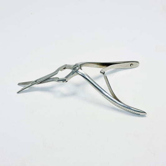 BAUSCH + LOMB N3090 Becker Septum Scissors Serrated, double action, 7.1 INCH