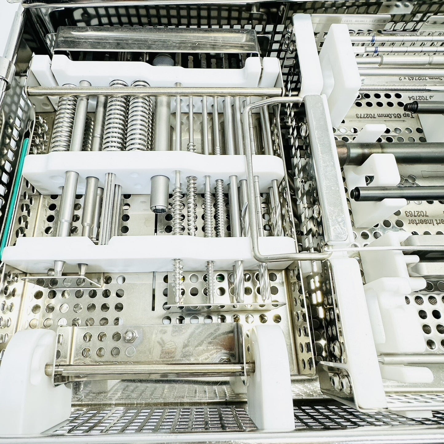 Stryker Axsos Basic Instrumentation Set W/ Tray As Is