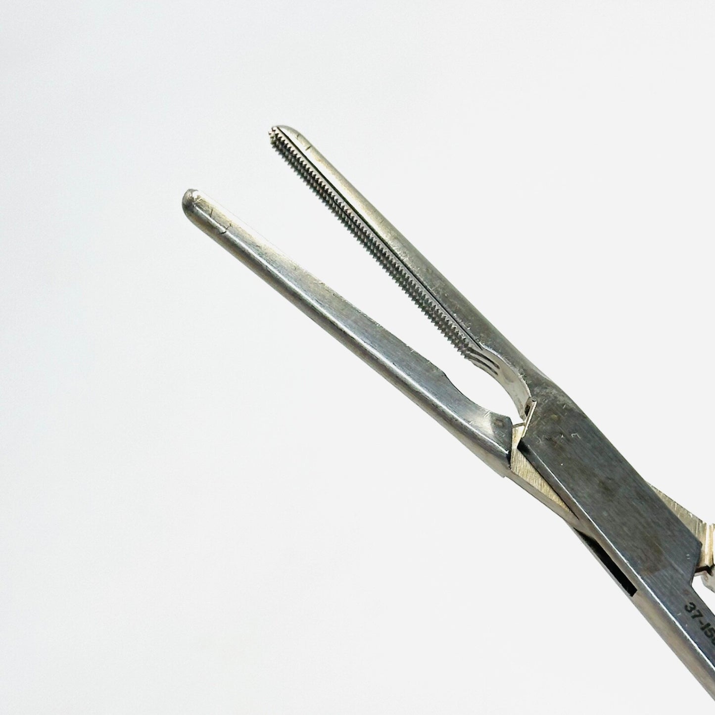 CODMAN 37-1501 ROGERS FORCEPS W/ TEETH straight 8" LONG