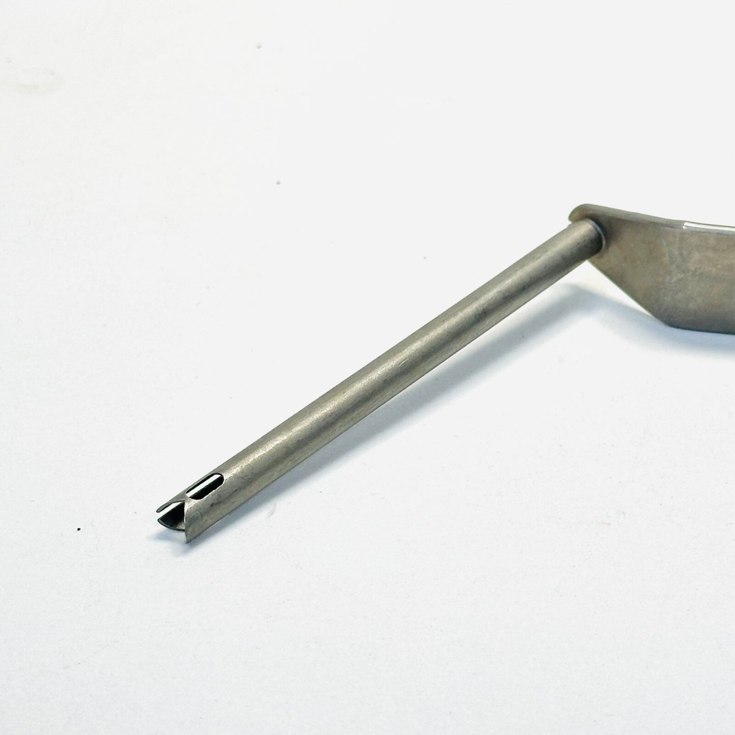 CONMED LINVATEC 10004A ULTRAFIX Drill Guide, Duckbill, Slotted