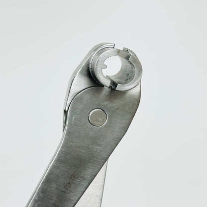 Arthrotek / W. Lorenz 28-1015 / 906810 10mm BTB Crimping Pliers Instrument