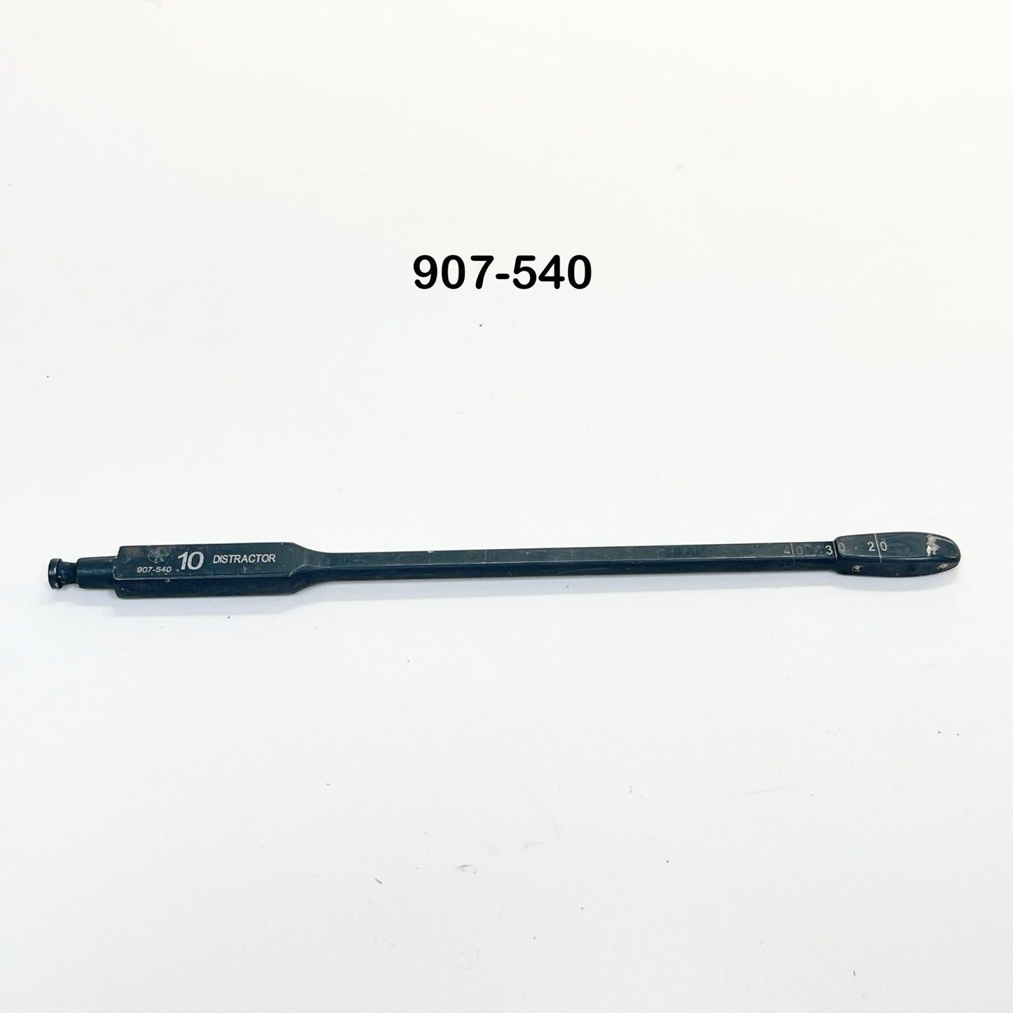 Medtronic 907-540 TAN DISTRCTR SIZE 10 Instrument