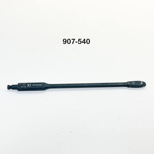 Medtronic 907-540 TAN DISTRCTR SIZE 10 Instrument