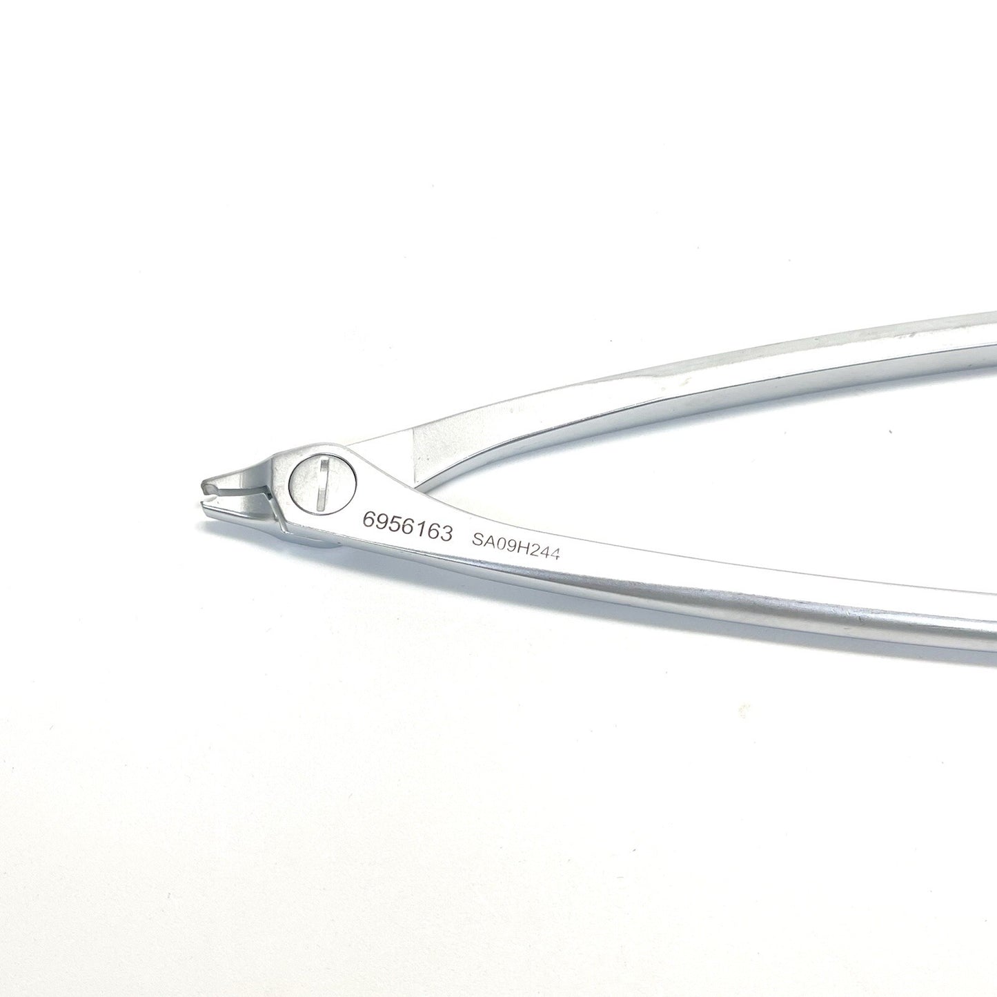 Medtronic 6956163 Rod Gripper Instrument