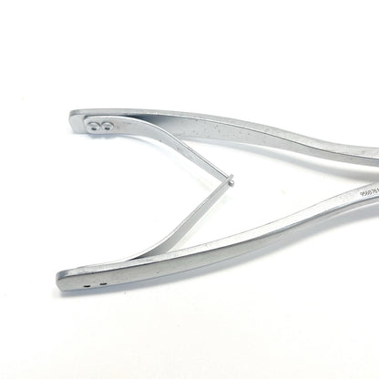 Medtronic 9560761 METRx 40mm Opener / Closer Instrument