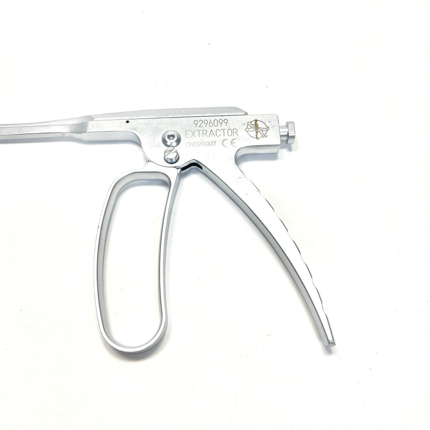 Medtronic 9296099 Crescent Peek Extractor Instrument