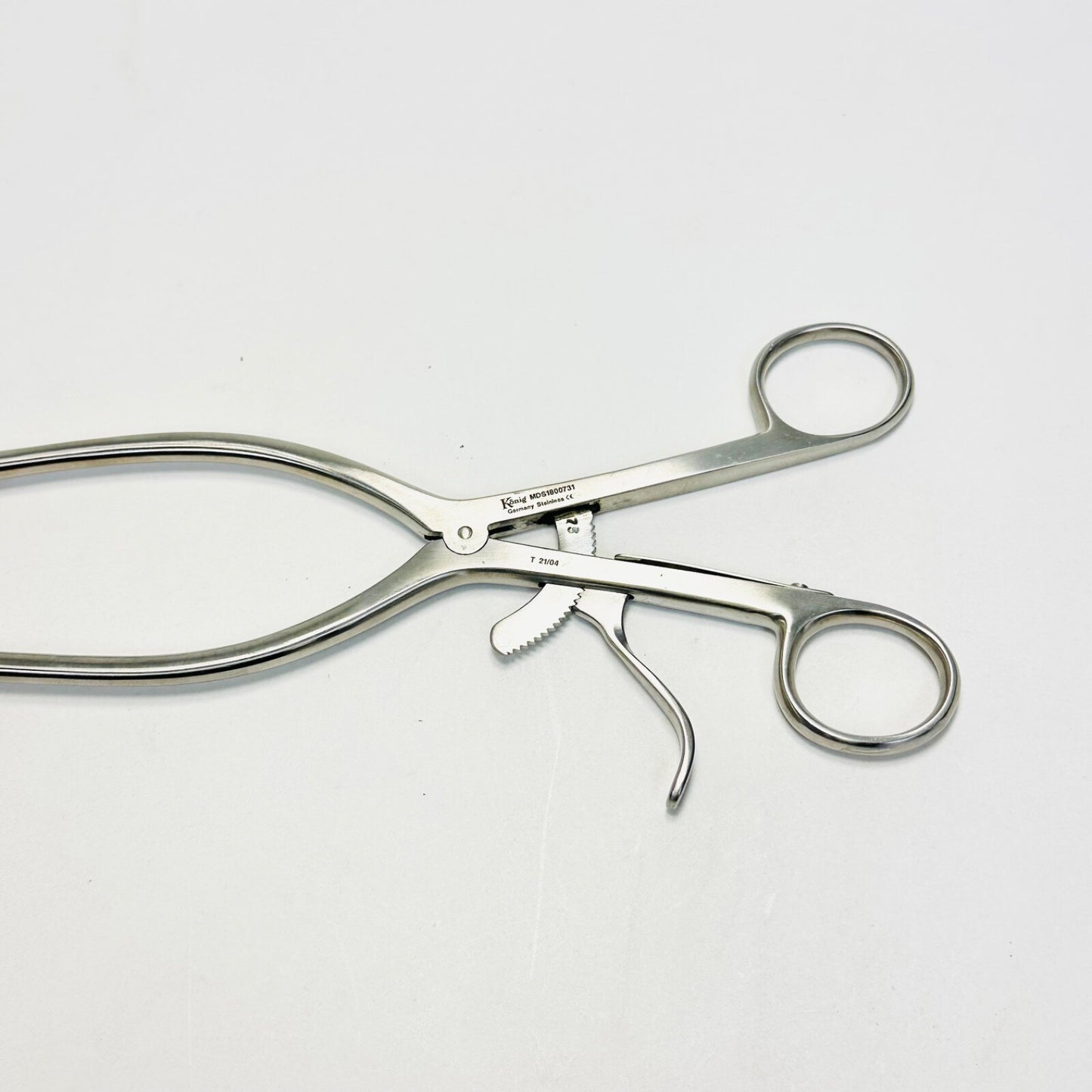 KA¶nig MDS1800731 Beckmann-Adson Retractor 12 inch Instrument