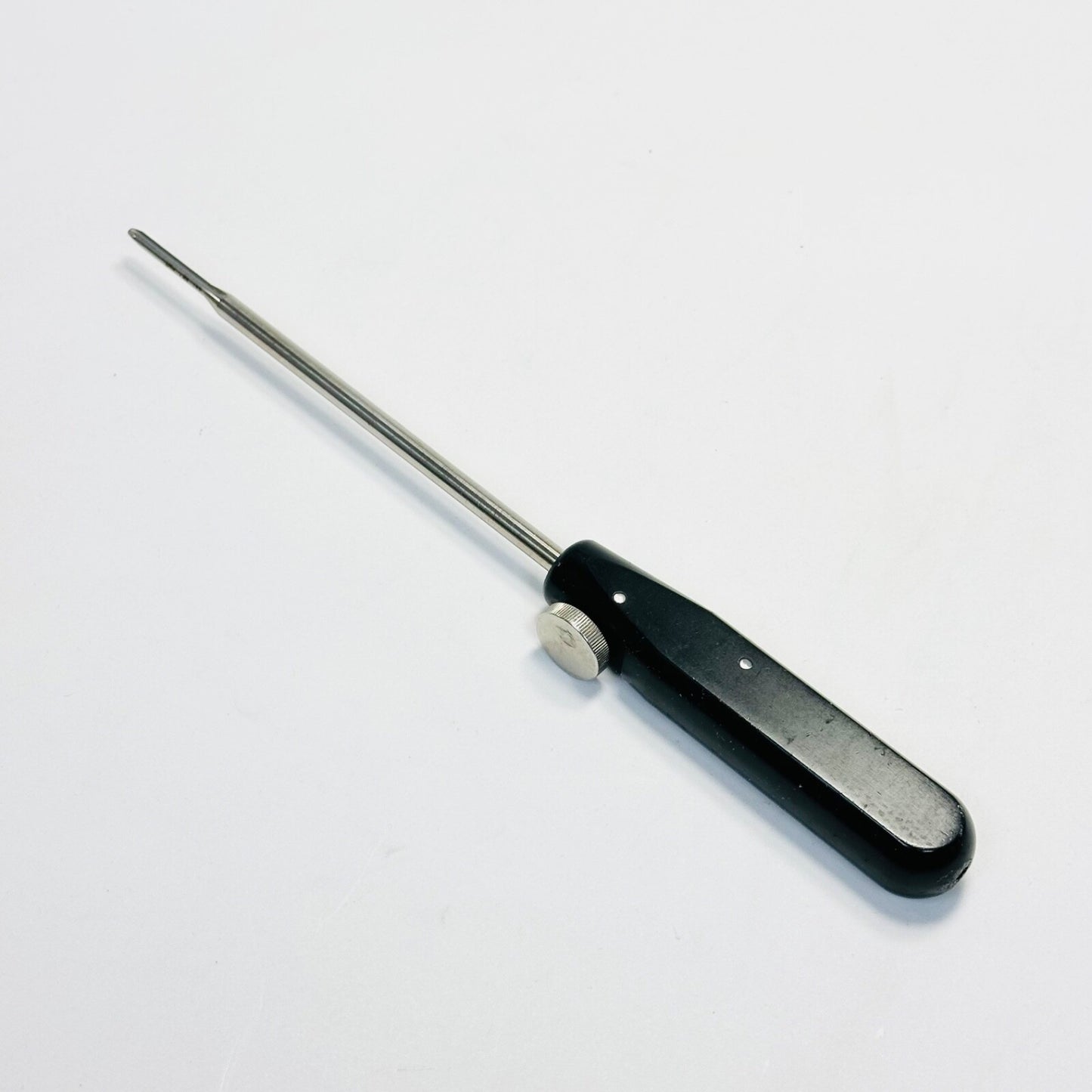 ConMed Linvatec C8615  BioScrew Tri-Lobe Driver Instrument
