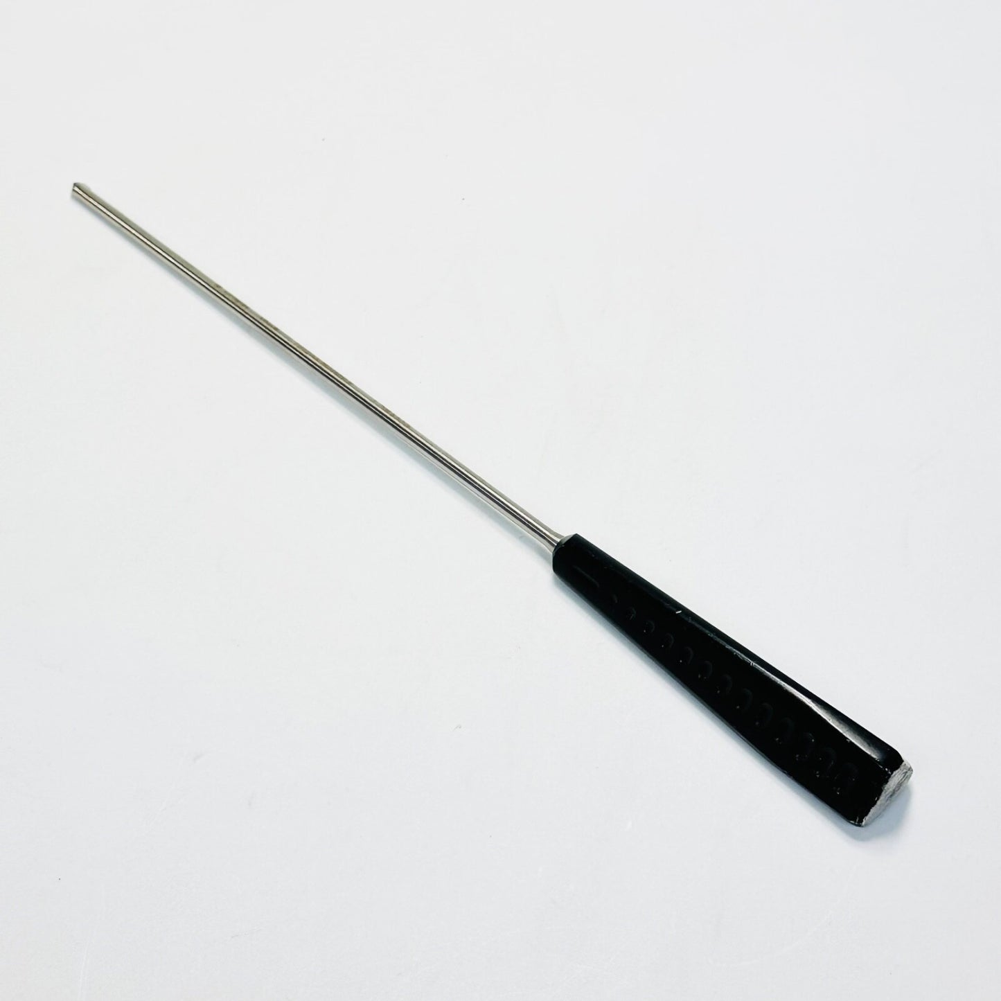 ConMed Linvatec C8105  Tunnel Notcher Instrument