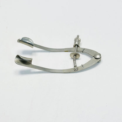 Storz E4056 Lancaster Eye Speculum Instrument