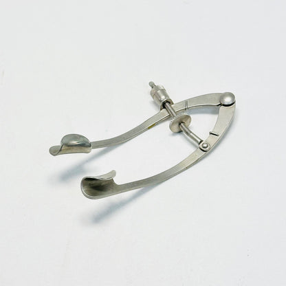 Storz E4056 Lancaster Eye Speculum Instrument