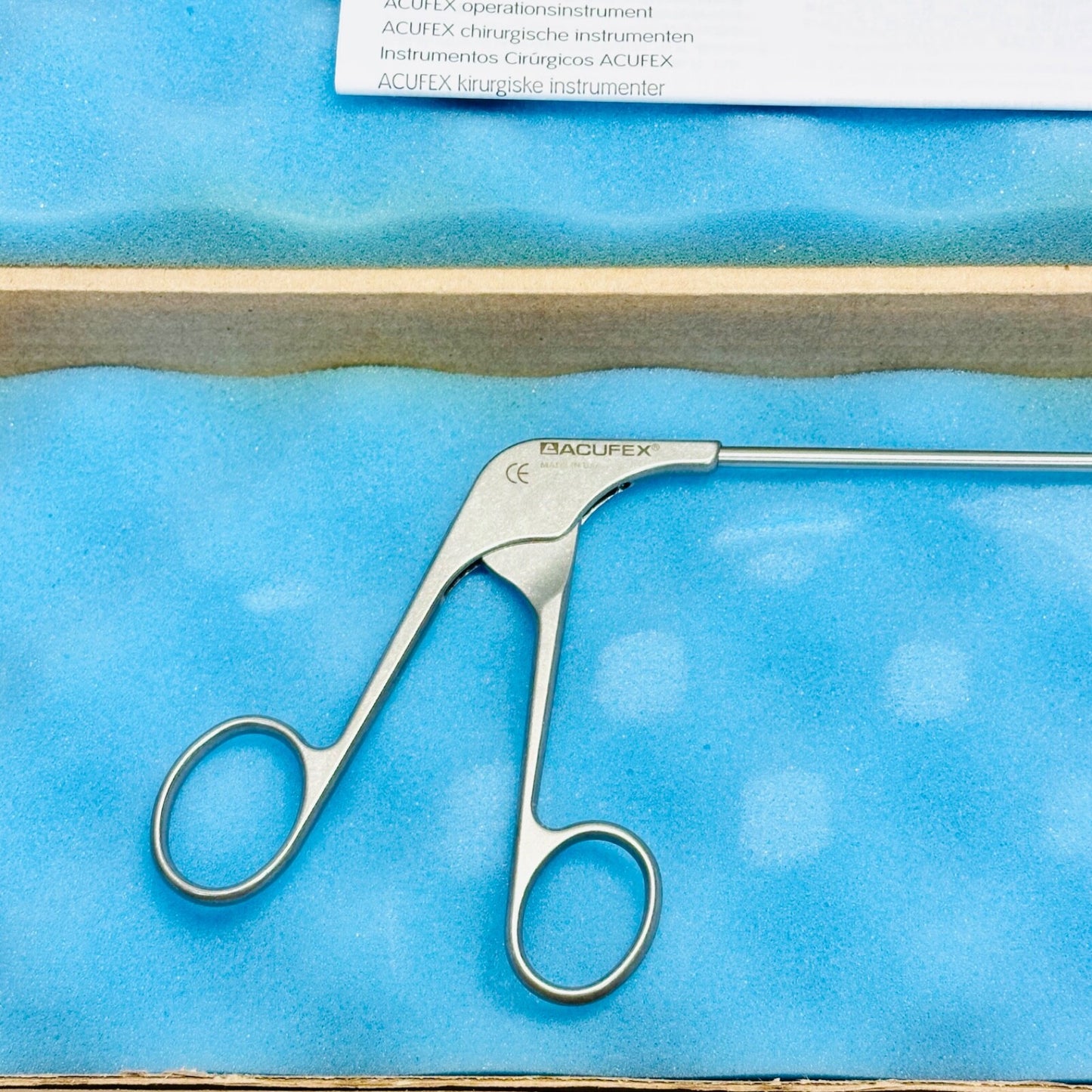 Smith & Nephew / Acufex 012036 Scissor Punch, Straight Instrument