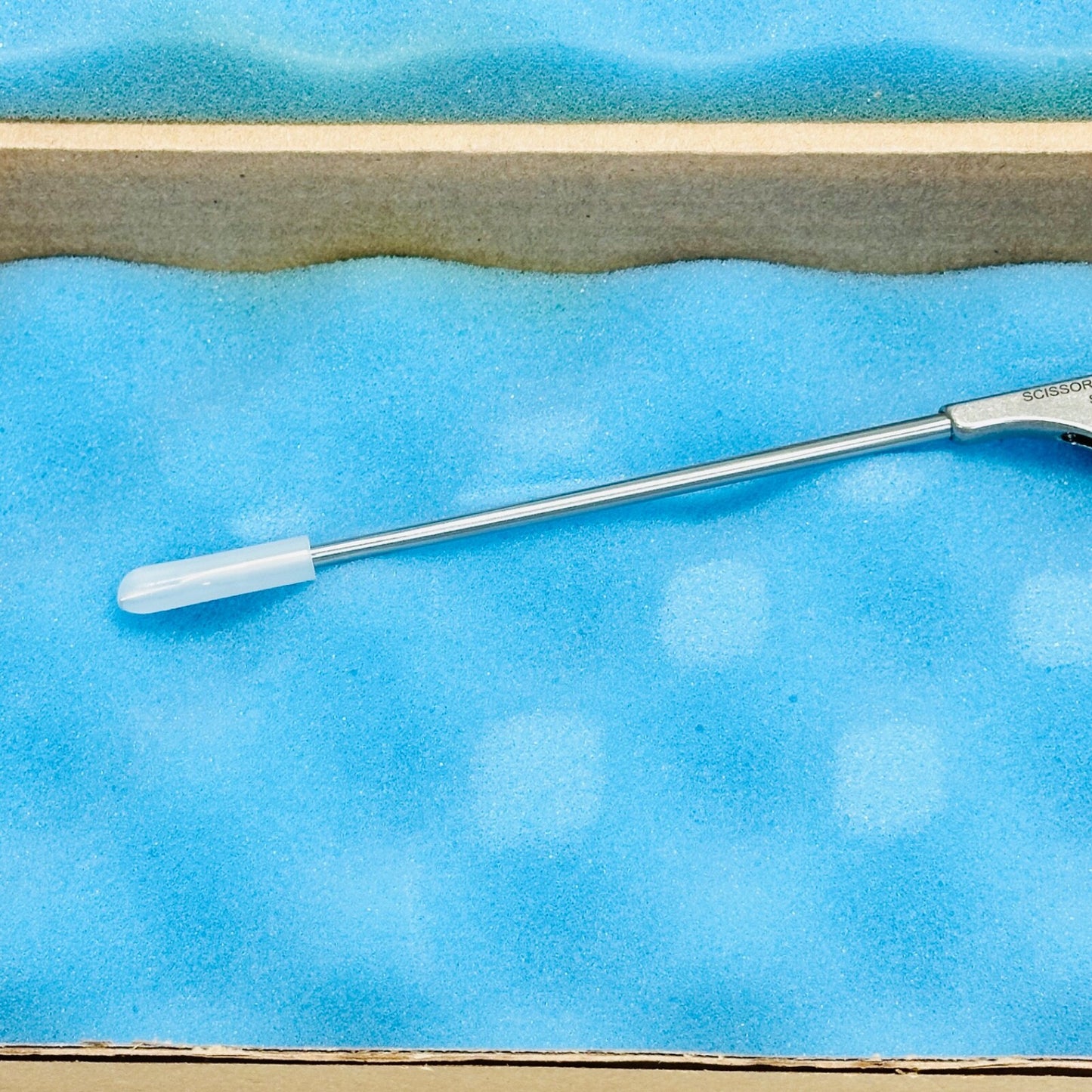 Smith & Nephew / Acufex 012036 Scissor Punch, Straight Instrument