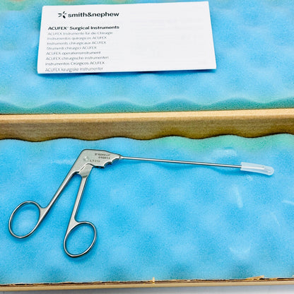 Smith & Nephew / Acufex 010814 Scissors, Rotary 20° Hooked Left, Instrument