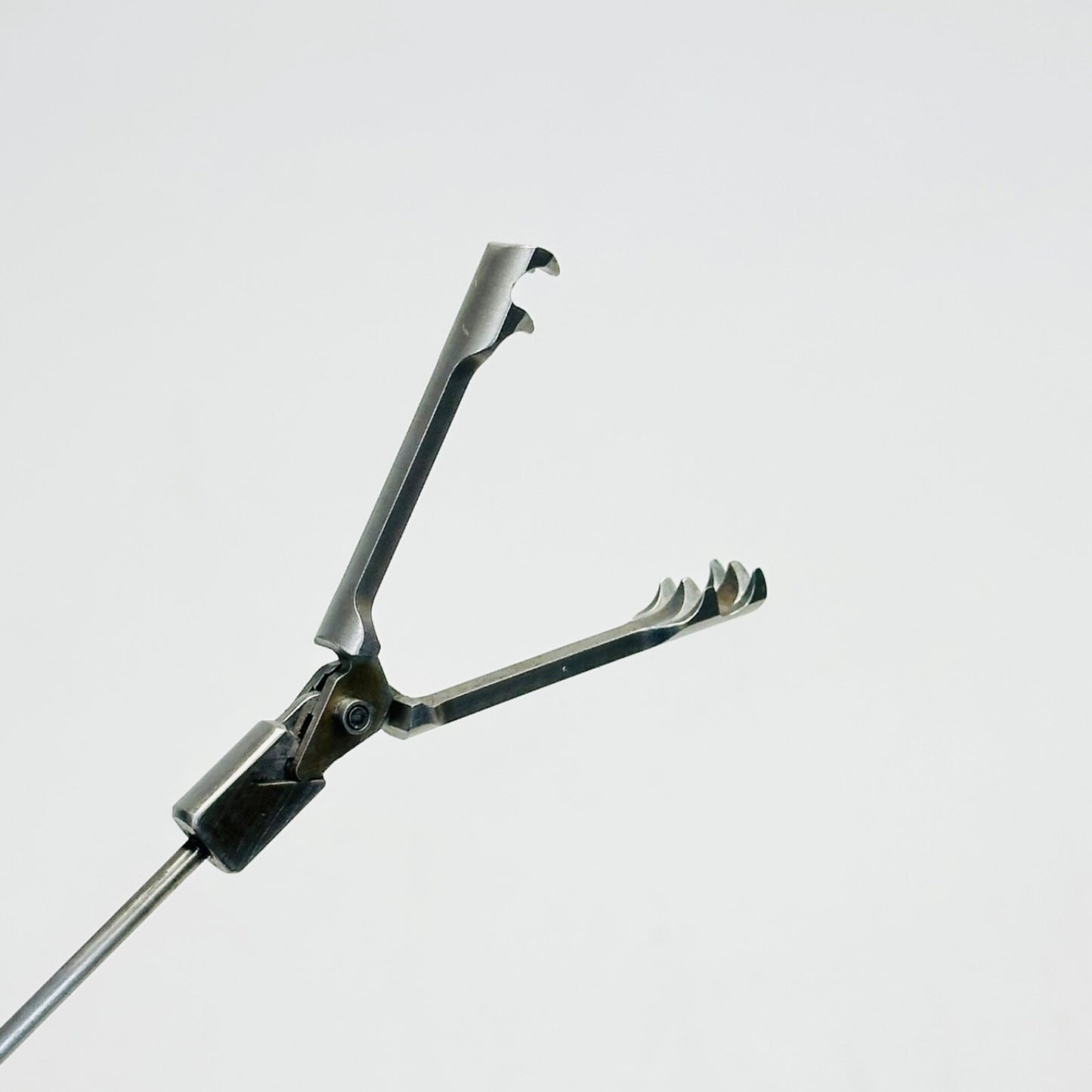 SMITH & NEPHEW 7207309 Four Tooth Grasping Forcep Insert Instrument