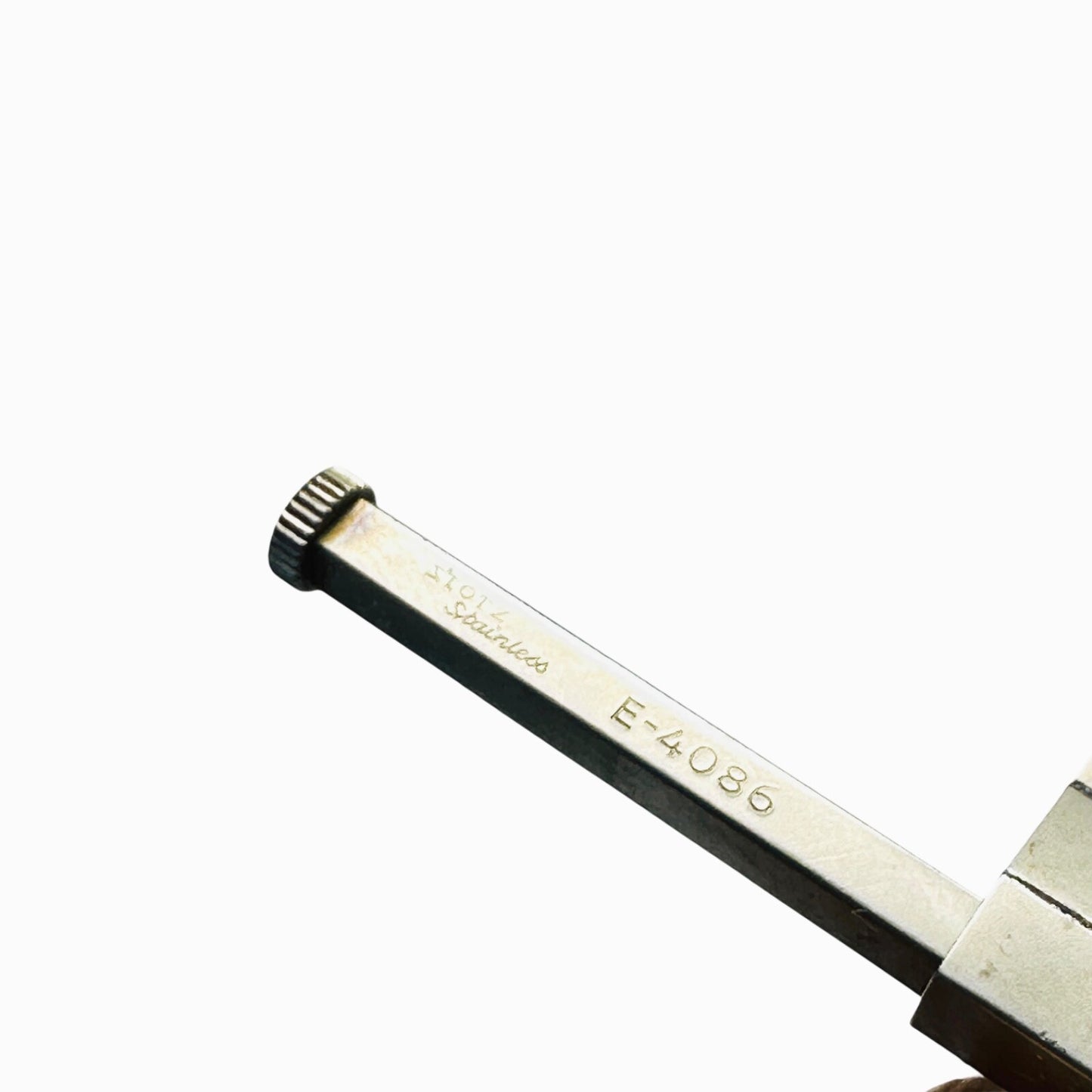 storz E4086 McKinney Eye Speculum 2.4 inches Instrument