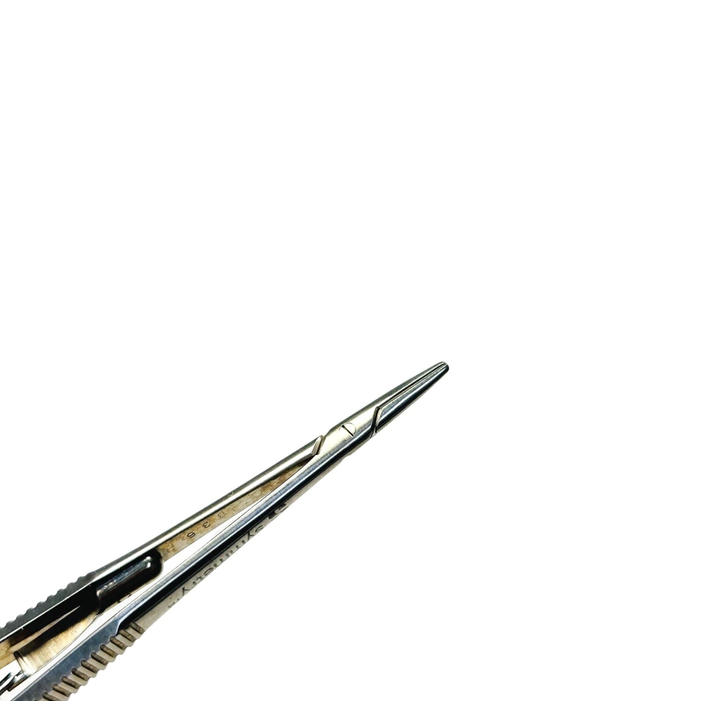 symmetry 60-1924 Needle Holder Castroviejo 5-1/2 Inch Instrument