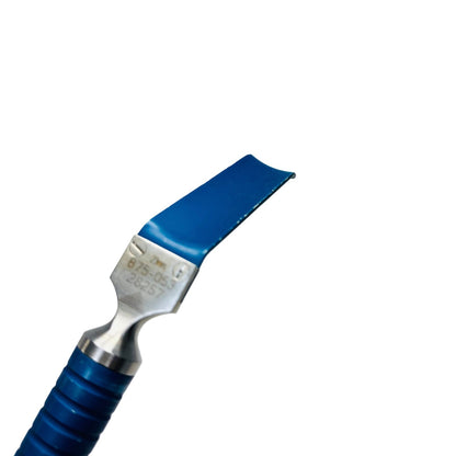 Medtronic 875-053 TRIMLINE Hand-Held Retractor, Curved, 23mm Instrument