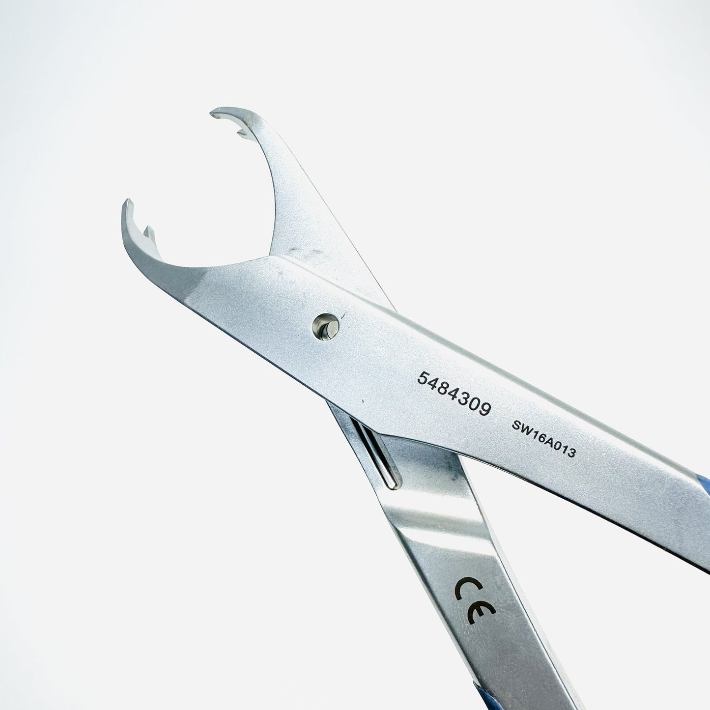 Medtronic 5484309 Curved Compressor 4.75mm Instrument