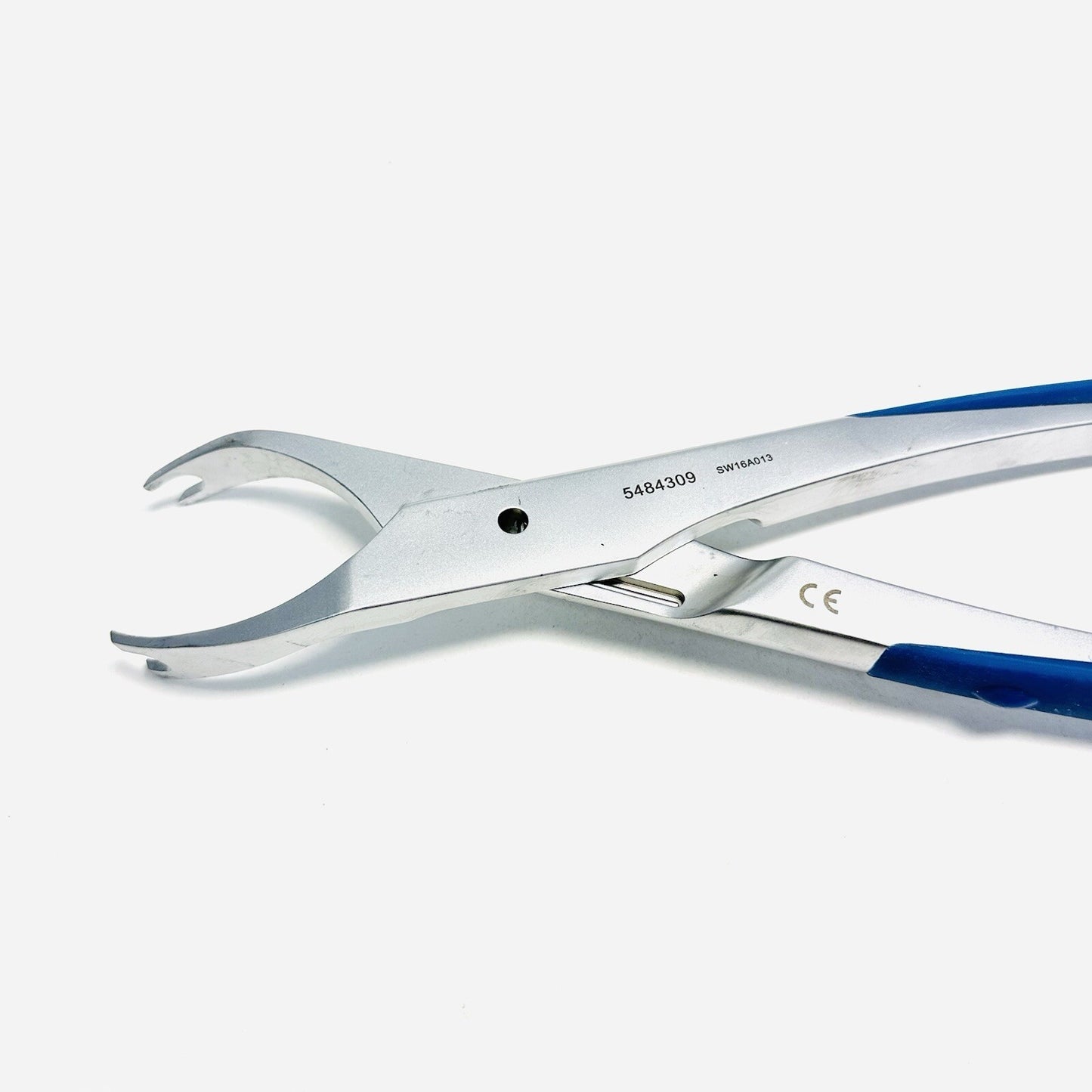 Medtronic 5484309 Curved Compressor 4.75mm Instrument