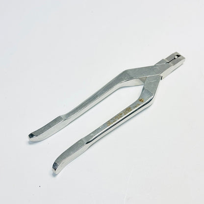 Medtronic 870-704 Bending Iron Instrument