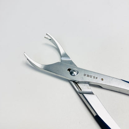 Medtronic 5584165 Curved Compressor Instrument