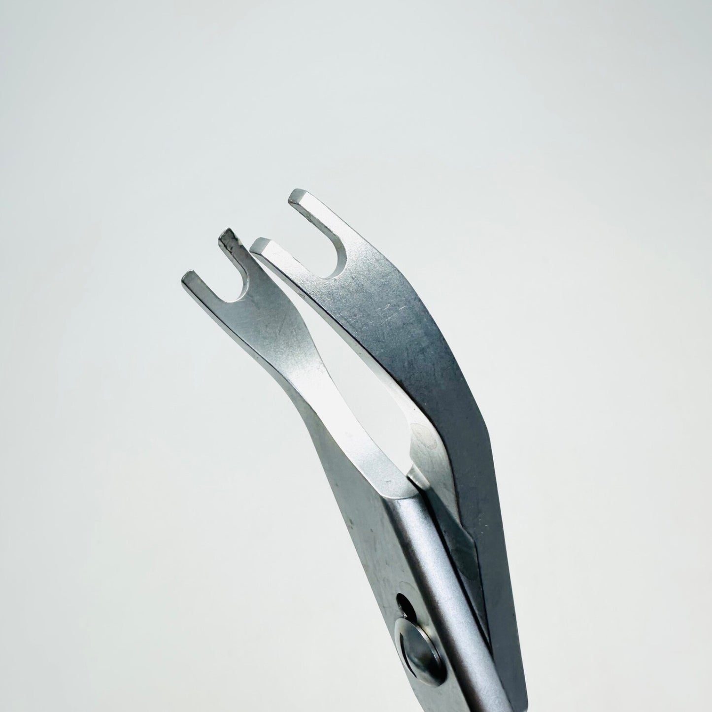 Medtronic 5584165 Curved Compressor Instrument