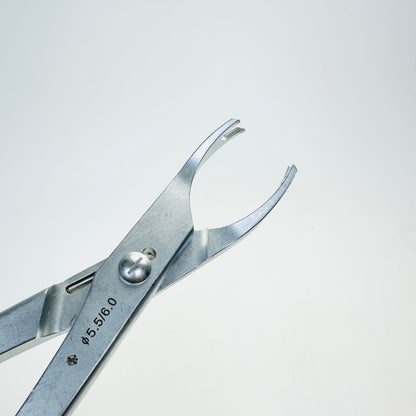 Medtronic 5584165 Curved Compressor Instrument