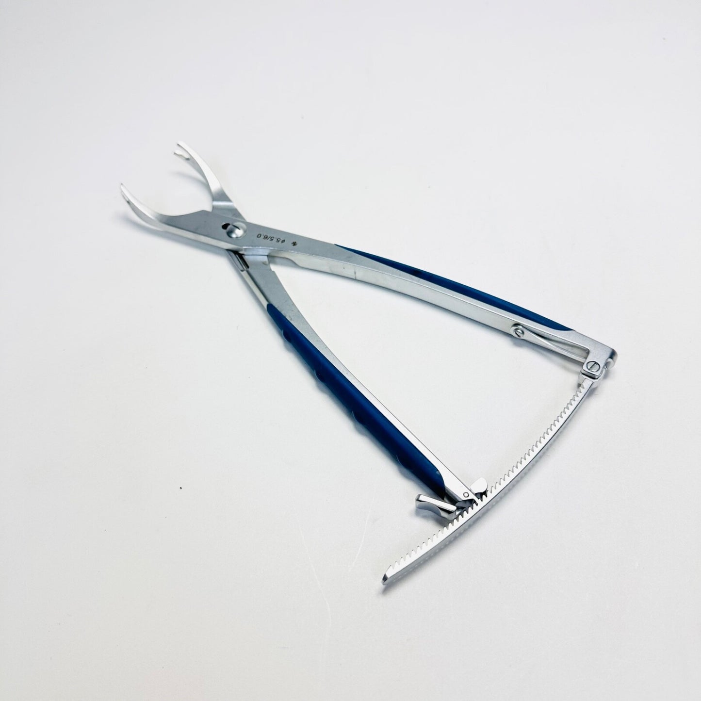 Medtronic 5584165 Curved Compressor Instrument