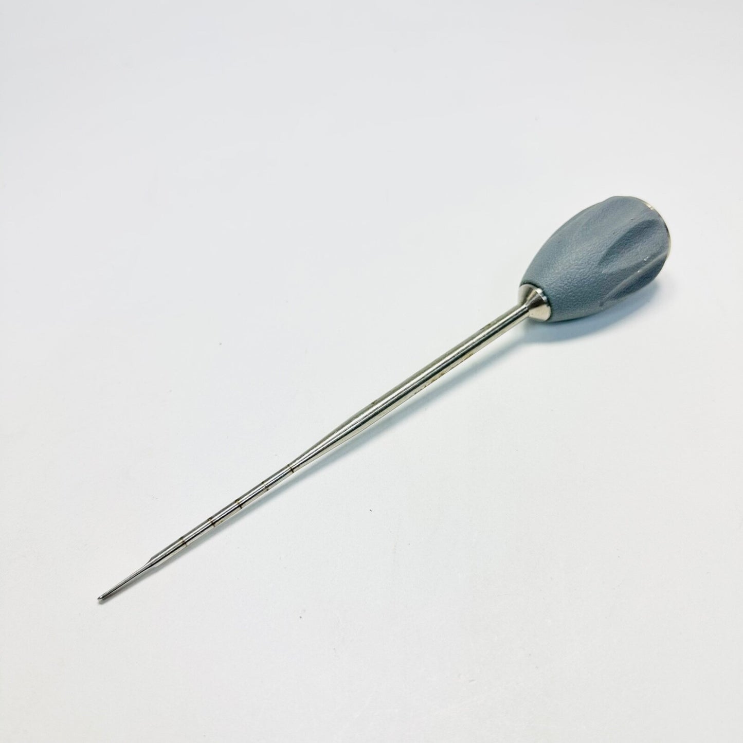 Medtronic 836-034 Straight Egg Handle Probe Instrument