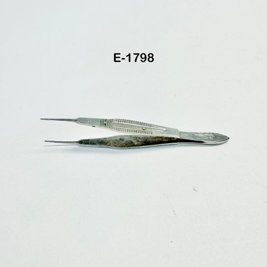 STORZ E1798 Castroviejo Suturing Forceps 0.5mm, 4.3 in Instrument