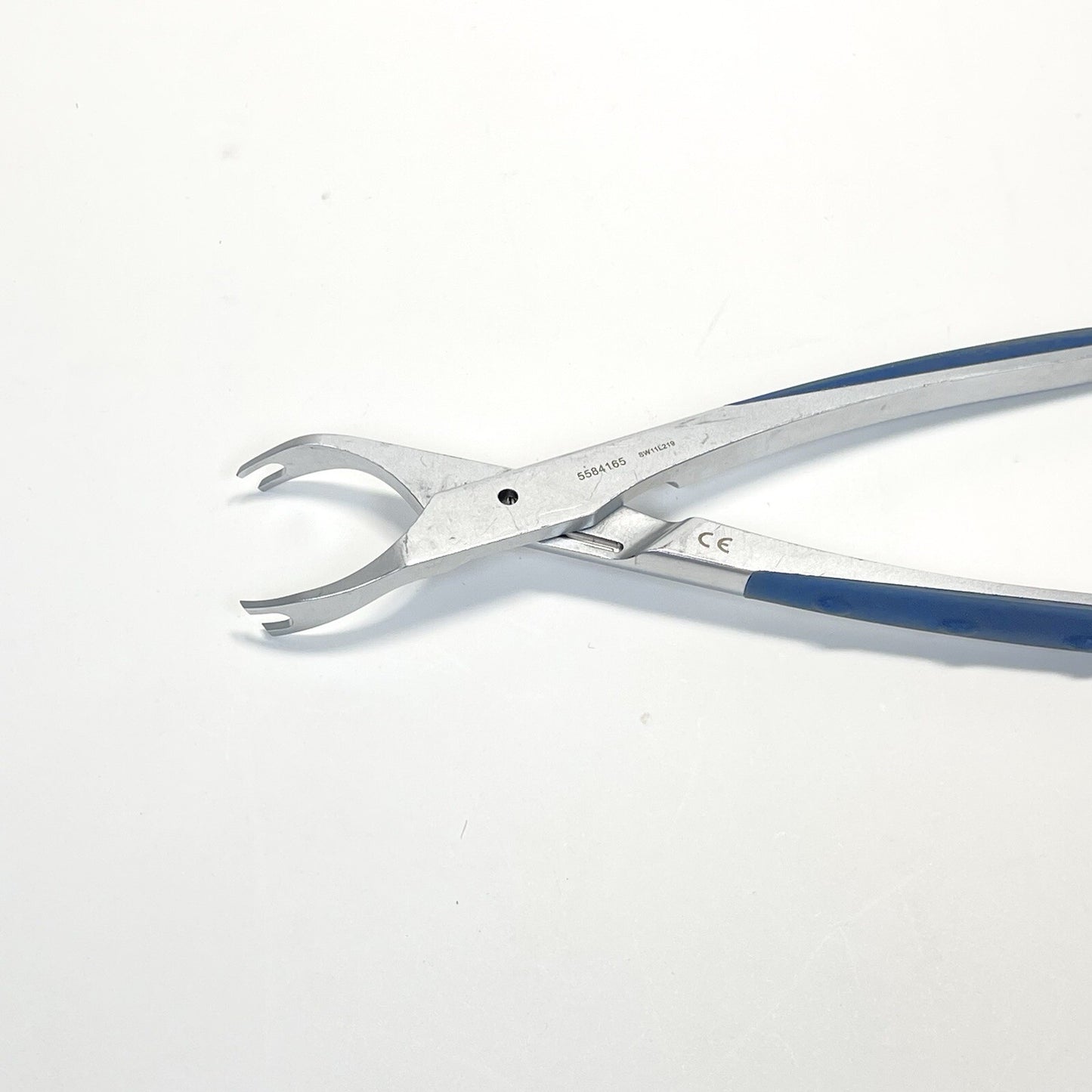 Medtronic 5584165 Curved Compressor 5.5 / 6.0 mm Instrument