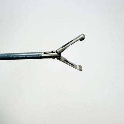 Snowden-Pencer SP90-6373 Teardrop Babcock Grasper, 5mm x 36cm Instrument