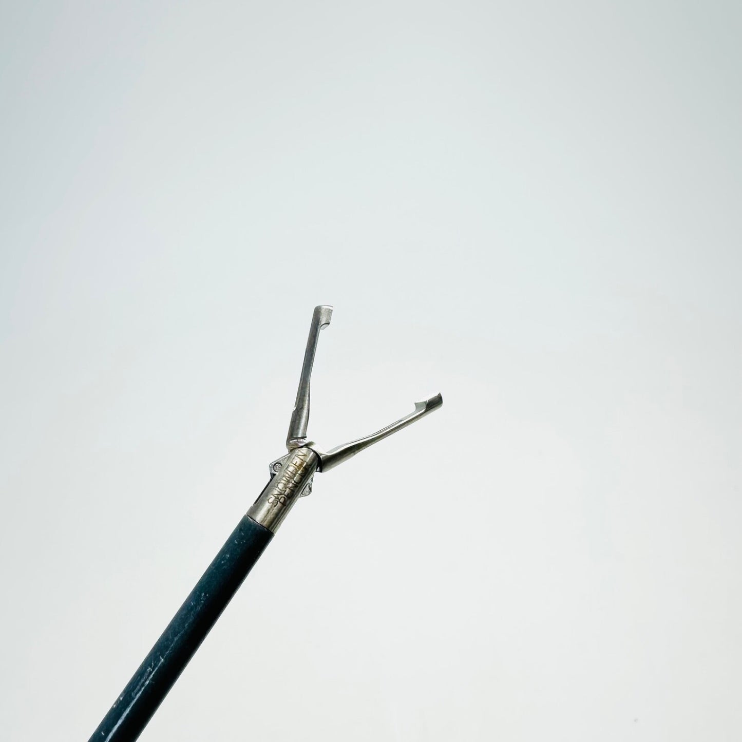 Snowden-Pencer SP90-6373 Teardrop Babcock Grasper, 5mm x 36cm Instrument