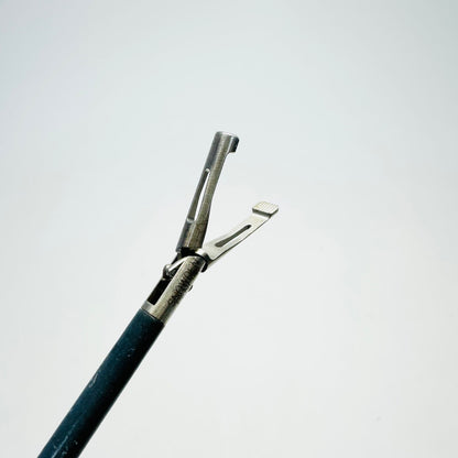 Snowden-Pencer SP90-6373 Teardrop Babcock Grasper, 5mm x 36cm Instrument