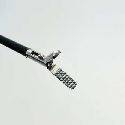 Snowden-Pencer SP90-6215 Diamond-Jaw Grasper 5mm 45 cm Non-Ratchet Instrument