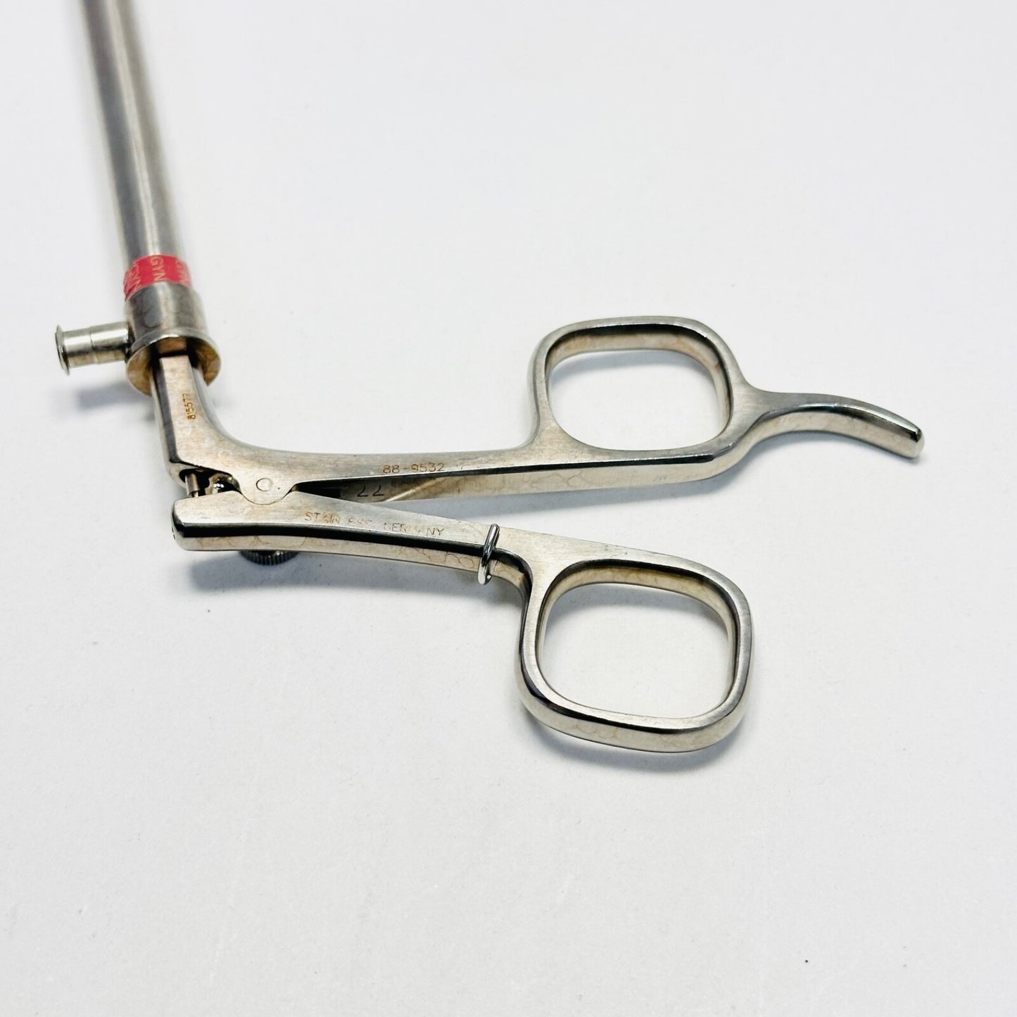 Snowden-Pencer 88-9532 Gold-Line Spoon Cup Grasper, 10Mm, 32Cm Instrument