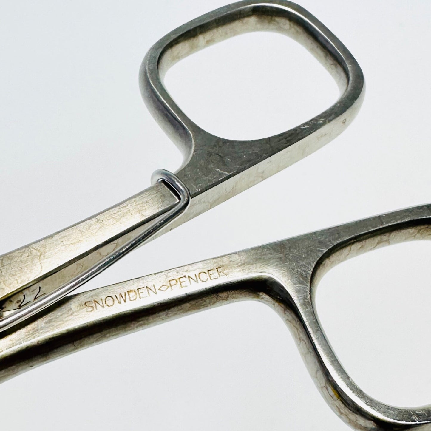 Snowden-Pencer 88-9532 Gold-Line Spoon Cup Grasper, 10Mm, 32Cm Instrument