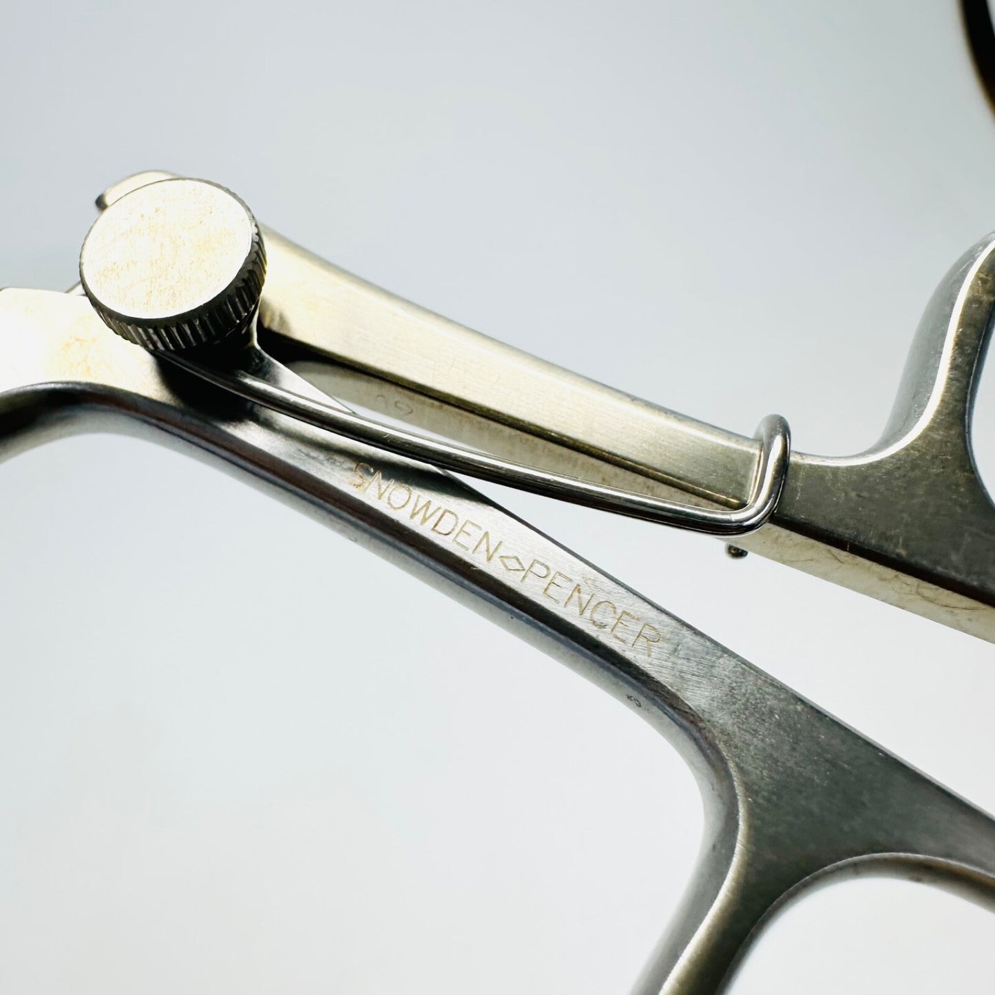 Snowden-Pencer 88-9552 Gold-Line Claw Extraction Forcep 2 X 3 Teeth, 10mm, 32cm