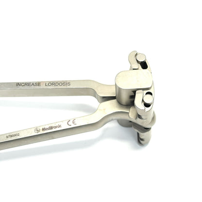 Medtronic 9790902 Plate Bender Instrument