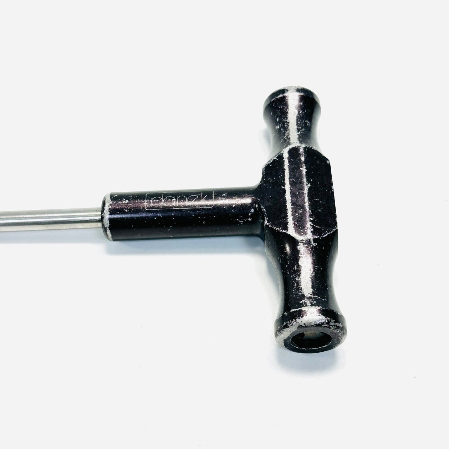 Medtronic / DANEK  804-012 TAP HANDLE T SHAPED Instrument