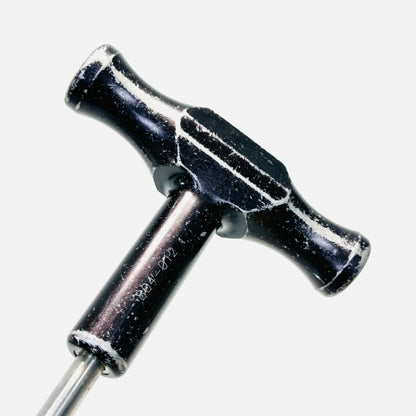 Medtronic / DANEK  804-012 TAP HANDLE T SHAPED Instrument