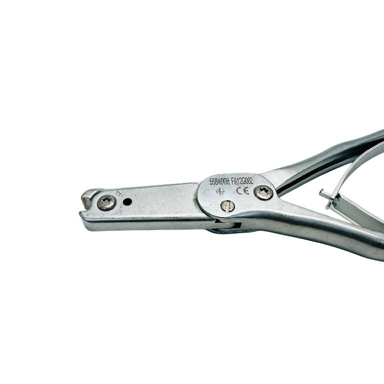 Medtronic 5584006 5.5/6.0mm Dual Action Rod Gripper Instrument